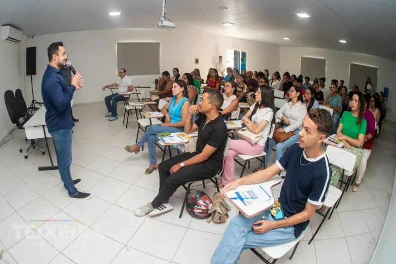 Novos servidores da Prefeitura de Teixeira de Freitas passam por capacitação