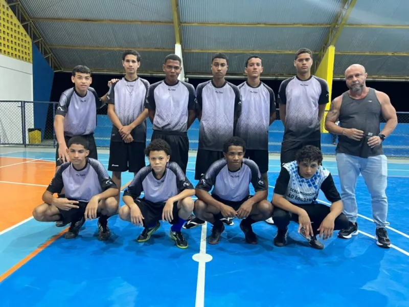 Jogos Escolares da EJA promovem esporte e integração em Teixeira de Freitas