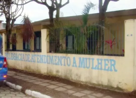 Avô é preso em Teixeira de Freitas após denúncia de abuso sexual contra neta de 2 anos Avô é preso em Teixeira de Freitas após denúncia de abuso sexual contra neta de 2 anos