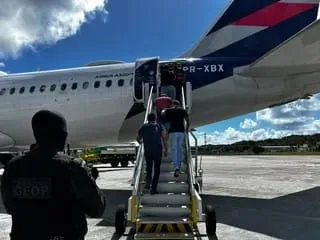 Líderes de facções na Bahia são transferidos para presídios federais de segurança máxima