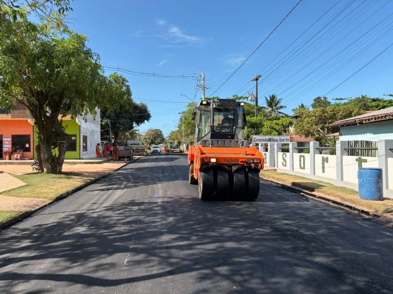 Cumuruxatiba começa a receber asfaltamento em obra que promete transformar a mobilidade Cumuruxatiba começa a receber asfaltamento em obra que promete transformar a mobilidade