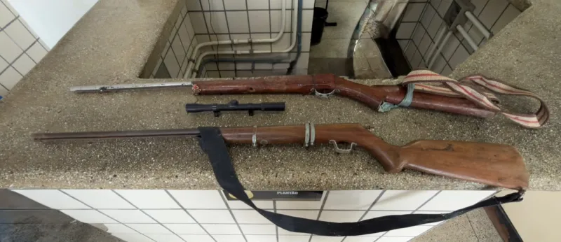 PMBA apreende duas armas de fogo em Teixeira de Freitas
