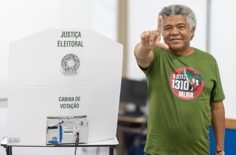 Valmir Assunção mantém força eleitoral e consolida espaço entre os principais nomes do PT baiano