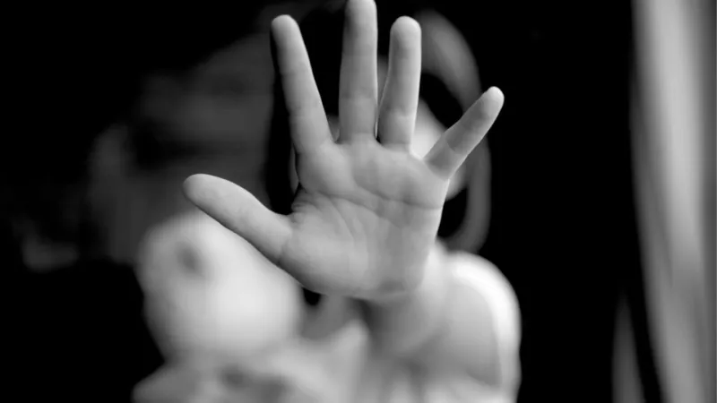 Menina de 11 anos relata supostos abusos e tio é procurado pela polícia em Jucuruçu