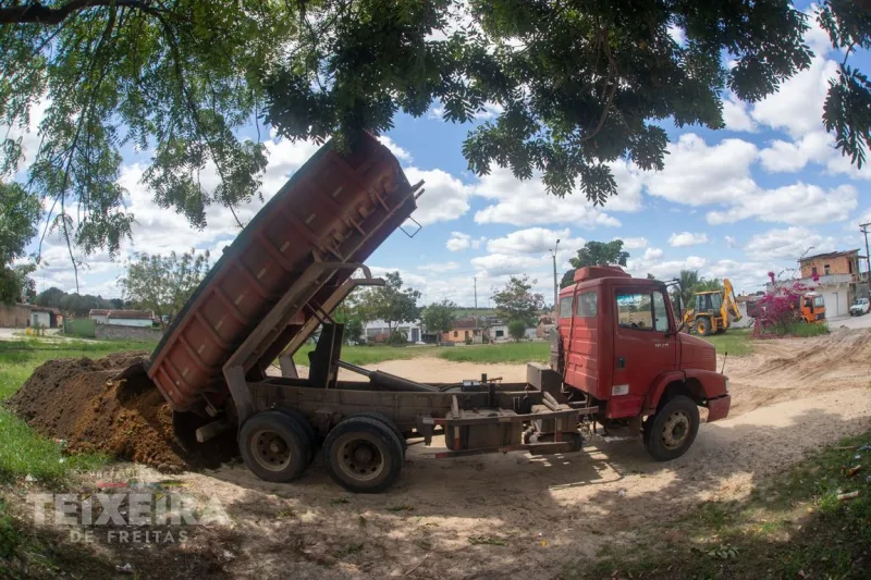 Prefeitura de Teixeira de Freitas inicia construção de UBS para atender moradores do Nova América