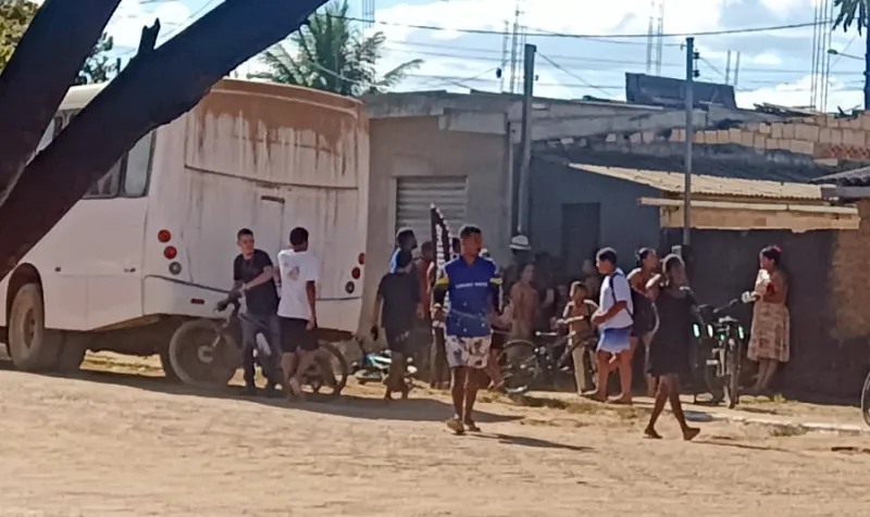 Jovem é perseguido e morto a tiros dentro de salão de cabeleireiro em Itabela