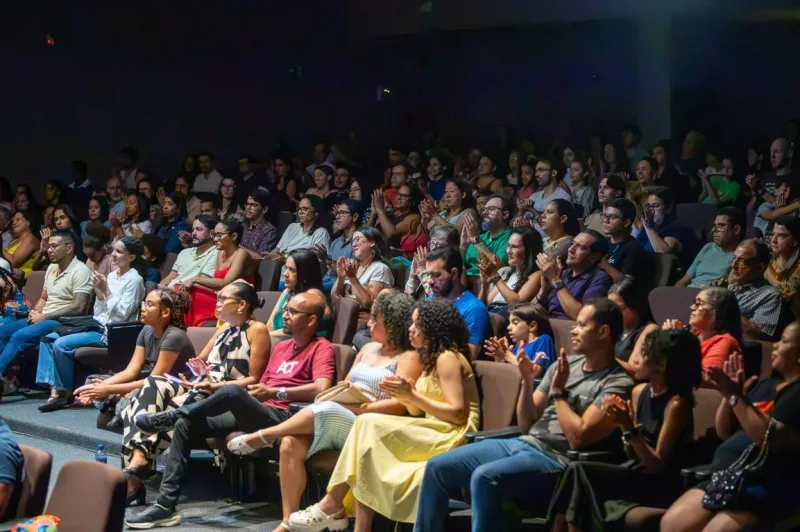 NEOJIBA comemora sete anos de atuação em Teixeira de Freitas com concertos no Teatro Escola