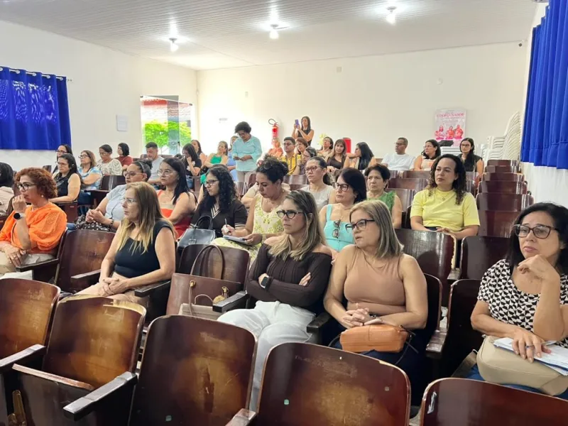 Educação continuada: investir na formação dos gestores é fortalecer a aprendizagem nas escolas Educação continuada: investir na formação dos gestores é fortalecer a aprendizagem nas escolas