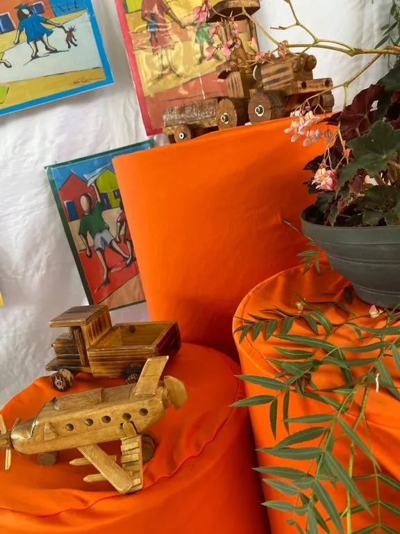 CMEI Isael de Freitas Correia promove oficina de brinquedos recicláveis com participação das famílias