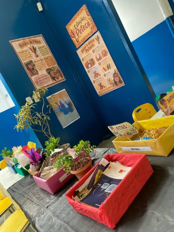 CMEI Isael de Freitas Correia promove oficina de brinquedos recicláveis com participação das famílias