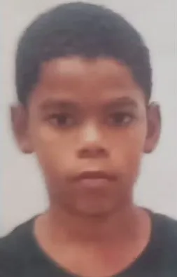 Menino de 11 anos é morto após criminosos invadirem casa na Bahia; irmão pode ser o alvo