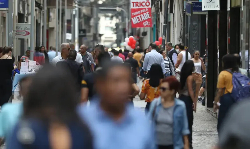 Governo anuncia pacote de medidas para MEIs com perdão de dívidas e incentivo de até R$ 5 mil Governo anuncia pacote de medidas para MEIs com perdão de dívidas e incentivo de até R$ 5 mil