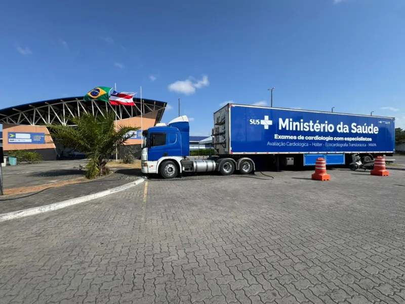 MS e Sesab entregam 14 ambulâncias e iniciam atendimentos da carreta de cardiologia do Agora Tem Especialistas