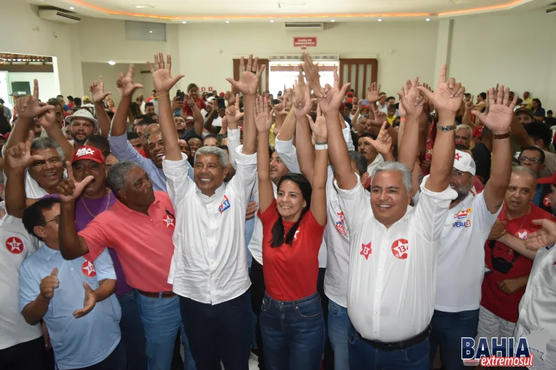 Jerônimo Rodrigues reúne lideranças em Teixeira de Freitas e reforça apoio à reeleição de Lula Jerônimo Rodrigues reúne lideranças em Teixeira de Freitas e reforça apoio à reeleição de Lula