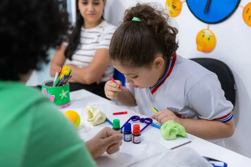 Prefeitura de Ibirapuã e parceiros fortalecem práticas de educação inclusiva na Escola Rui Barbosa