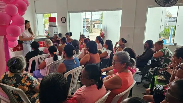 Mulheres de Itabatã protagonizam ação do “Outubro Rosa” em defesa da saúde, da prevenção e do autocuidado