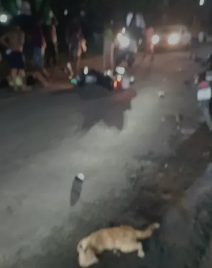 Professora de 40 anos morre após colisão entre motocicletas em Itamaraju Professora de 40 anos morre após colisão entre motocicletas em Itamaraju