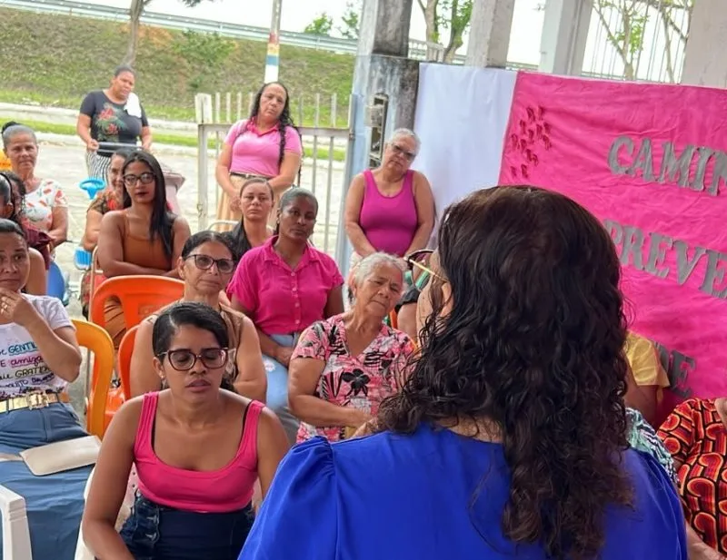 Outubro Rosa em Mucuri promove ação sobre autoestima e combate à violência contra a mulher