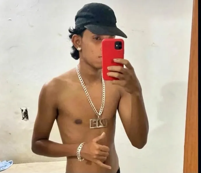 Adolescente de 17 anos é perseguido e morto a tiros em Eunápolis