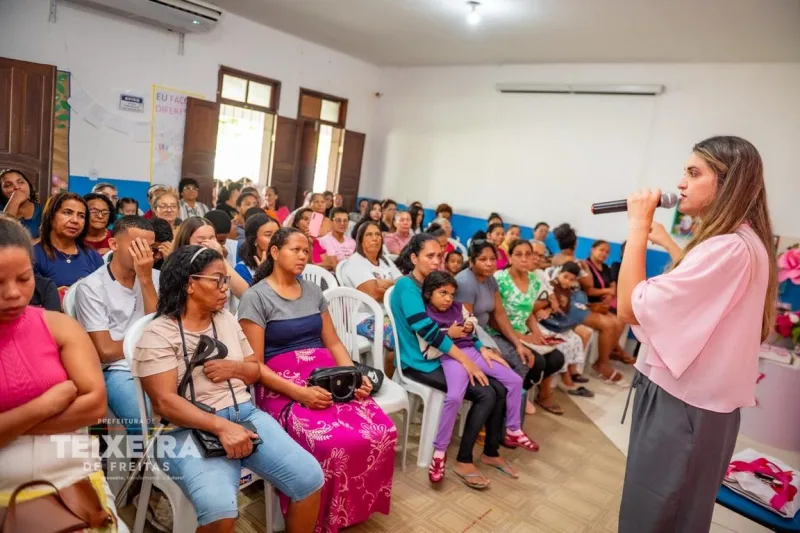 Outubro Rosa reforça a importância da prevenção e do diagnóstico precoce do câncer de mama em Teixeira de Freitas
