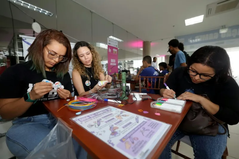 Protagonismo feminino e inovação marcam a abertura da 23ª Semana Nacional de Ciência e Tecnologia na Bahia