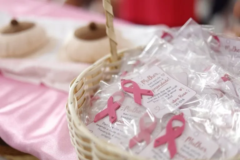 Outubro Rosa: unidades de saúde de Mucuri promovem ações de prevenção e acolhimento às mulheres Outubro Rosa: unidades de saúde de Mucuri promovem ações de prevenção e acolhimento às mulheres