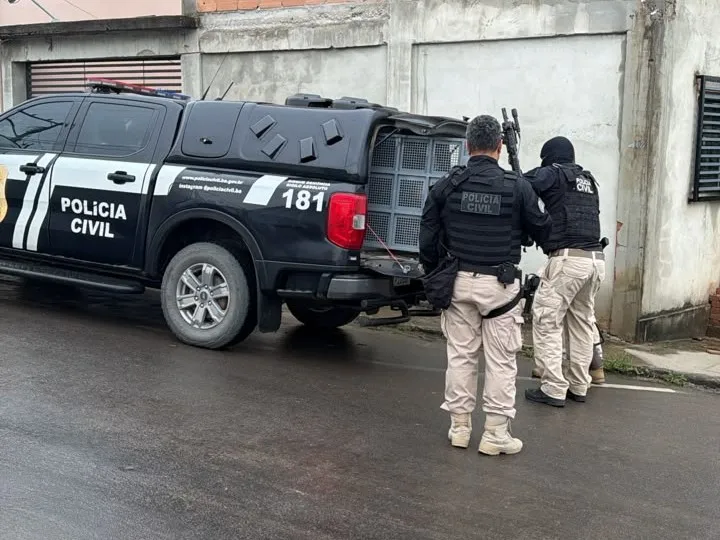Operação contra o tráfico prende 11 pessoas e bloqueia R$ 3 milhões