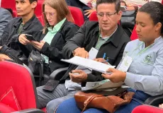 1º Seminário Ambiental de Medeiros Neto reúne autoridades, especialistas e estudantes