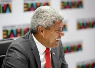 "Humildade, pé no chão e muito trabalho para cuidar dos baianos e baianas", diz Jerônimo sobre pesquisa com 61% de aprovação