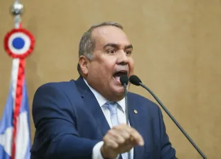 "Ou é incompetente ou pegou herança maldita de Rui e Wagner”, diz Sandro Régis após Jerônimo pedir 23º empréstimo    