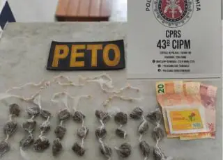 43ª CIPM prende dupla por tráfico de drogas no bairro São Bernardo, em Itamaraju