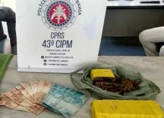 43ª CIPM prende um homem com 1/2 kg de maconha, em Itamaraju