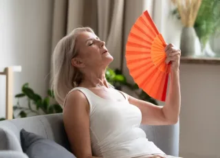 5 dicas para aliviar os sintomas da menopausa no verão