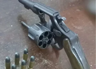8° BPM prende homem por ameaça e arma de fogo é apreendida em Porto Seguro