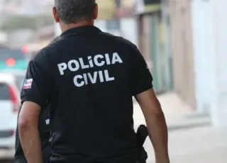 Polícia Civil prende jovem que tentou  matar irmão a facadas por conta de uma dívida 