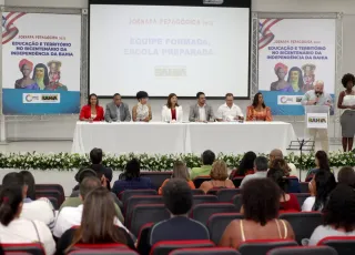 Abertura da Jornada pedagógica reúne 52 mil trabalhadores da Educação em encontro com transmissão ao vivo para toda a Bahia