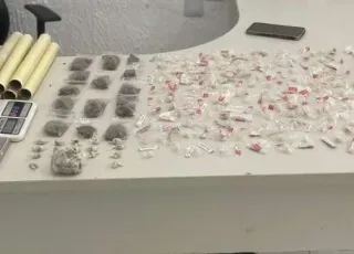Ação conjunta da Rondesp ES e da 89ª CIPM resulta na apreensão de munições, drogas e materiais usados no tráfico em Nova Viçosa