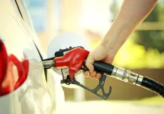 Acelen anuncia redução de 8% no preço dos combustíveis na Bahia