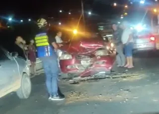 Acidente com colisão frontal é registrado na BA-489, entre Itamaraju e Prado