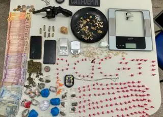 Acusado de tráfico é preso com arma e drogas durante Operação Happy Hour no São Lourenço
