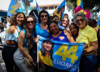 Bandeiraço de Luciana Machado e Elenice reúne apoiadores em Posto da Mata