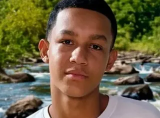 Adolescente desaparecido é encontrado morto no Rio Alcobaça, em Teixeira de Freitas