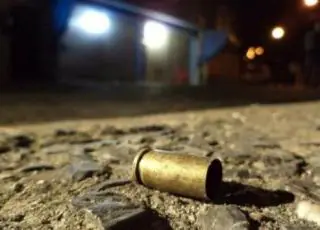 Adolescente é alvejado com 5 tiros ao sofrer tentativa de homicídio em Itabatã