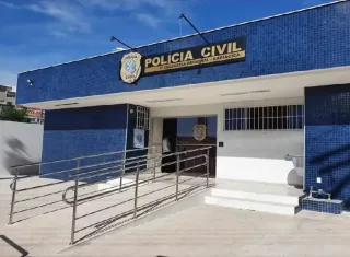 Adolescente foge de casa, é violentada e abandonada após receber lanche, no Espírito Santo