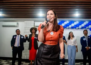 Advocacia de Teixeira de Freitas lota evento da chapa de Daniela e Hermes