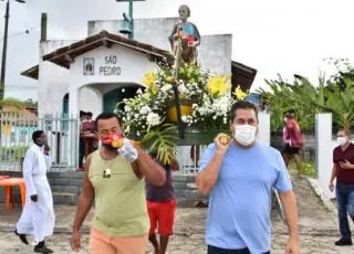 Alcobaça comemora festa dos pescadores com missa campal, procissão e carreata