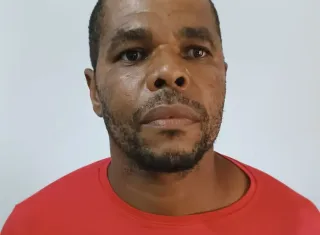 Alcobaça: Polícia Civil e Militar cumprem mandado e prendem homem acusado de homicídio