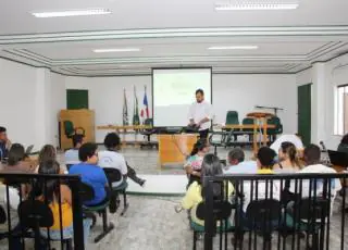 Alcobaça treina servidores para atuar com o REDESIM