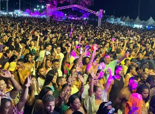 Alcobaça vive o maior Carnaval da sua história e impulsiona economia no extremo sul baiano