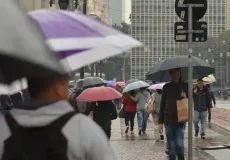 Alerta amarelo para chuvas fortes em Itamaraju, Prado e Alcobaça